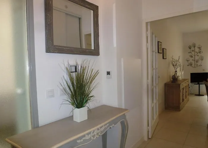 Hébergement de vacances Morny-1 By Interhome